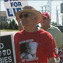 Rich Herner protesting Planned Parenthood in Aurora
