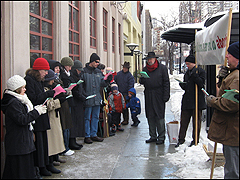 Carolers sing outside Washington Street Abortion Clinic