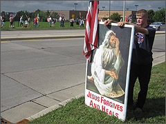 Protest at PP Aurora, August 2010
