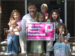 Eric Scheidler and his 6 daughters in 2007